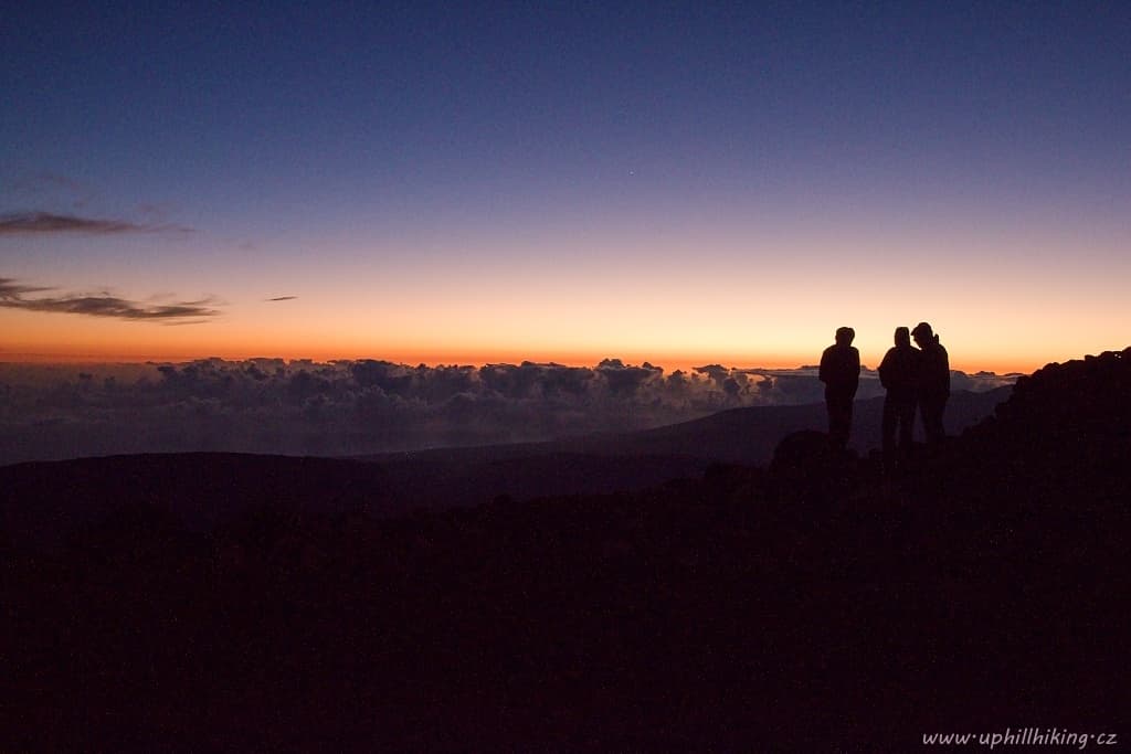 Trek v kráteru Cilaos a výstup na Piton des Neiges