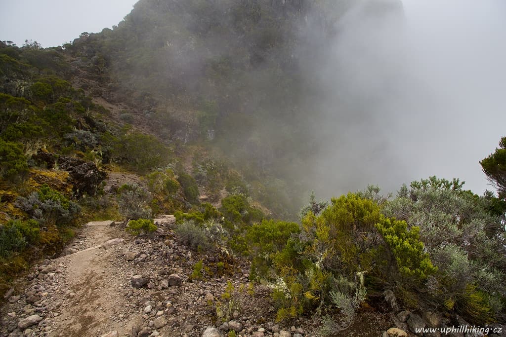 Trek v kráteru Cilaos a výstup na Piton des Neiges