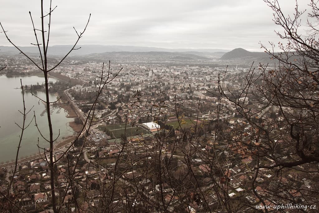 Mont Baron nad městem Annecy