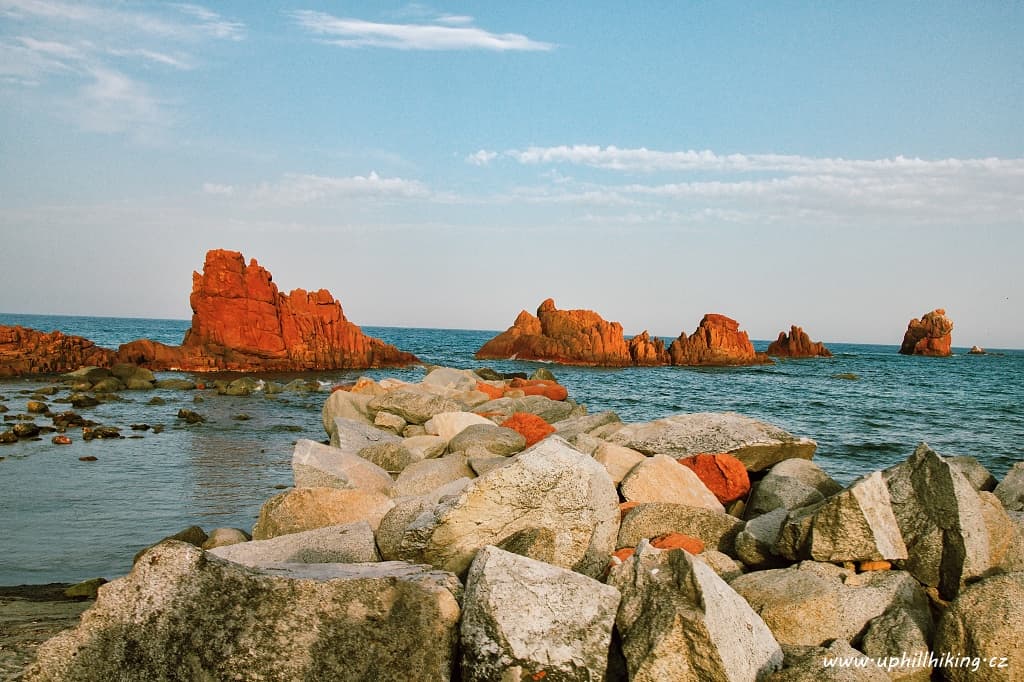 Sardinie I - Baia Cea, pláž nedaleko Tortoli