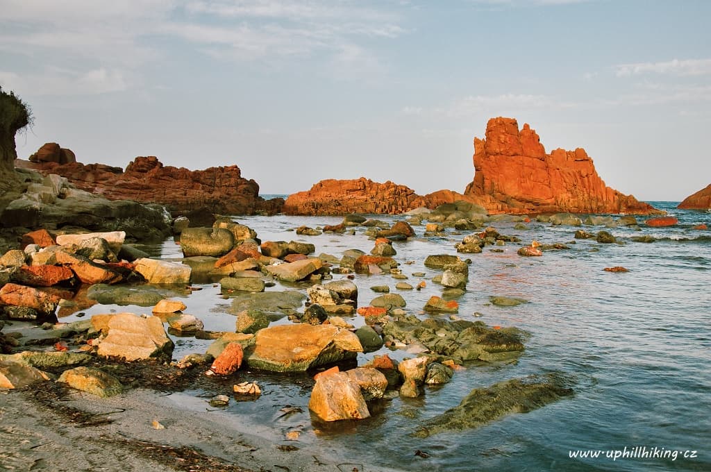 Sardinie I - Baia Cea, pláž nedaleko Tortoli