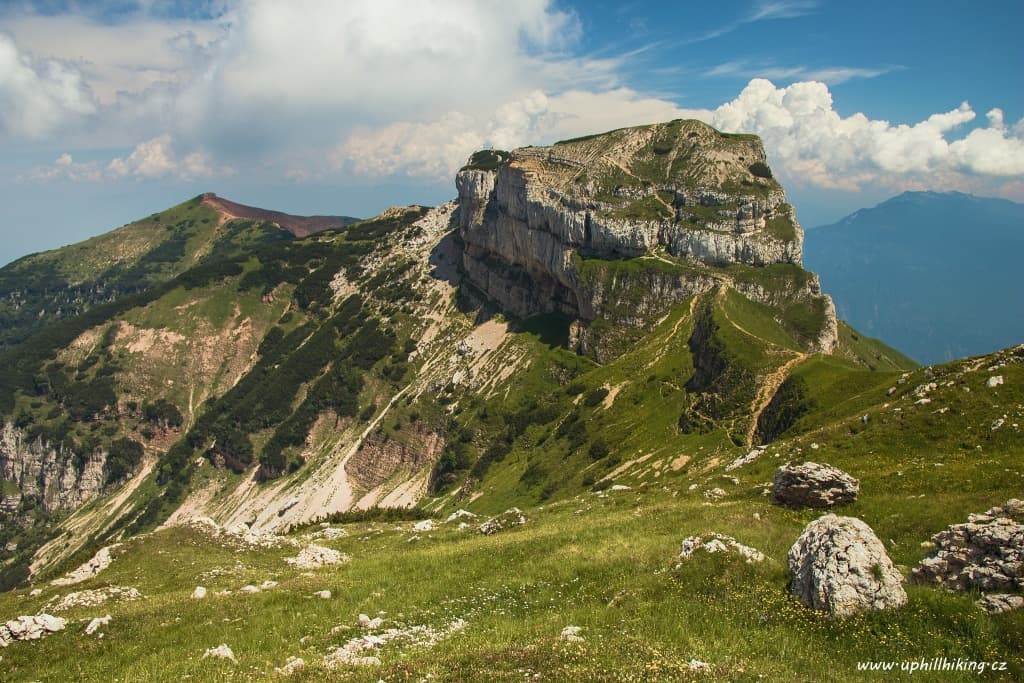 Lago di Garda - Cima Verde, Dos d´Abramo a Monte Cornetto