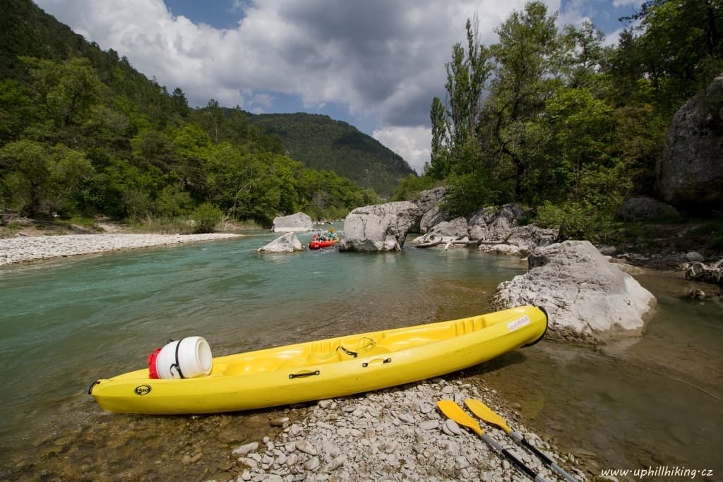 2018-05-19 Sjíždíme řeku Drôme v jihovýchodní Francii