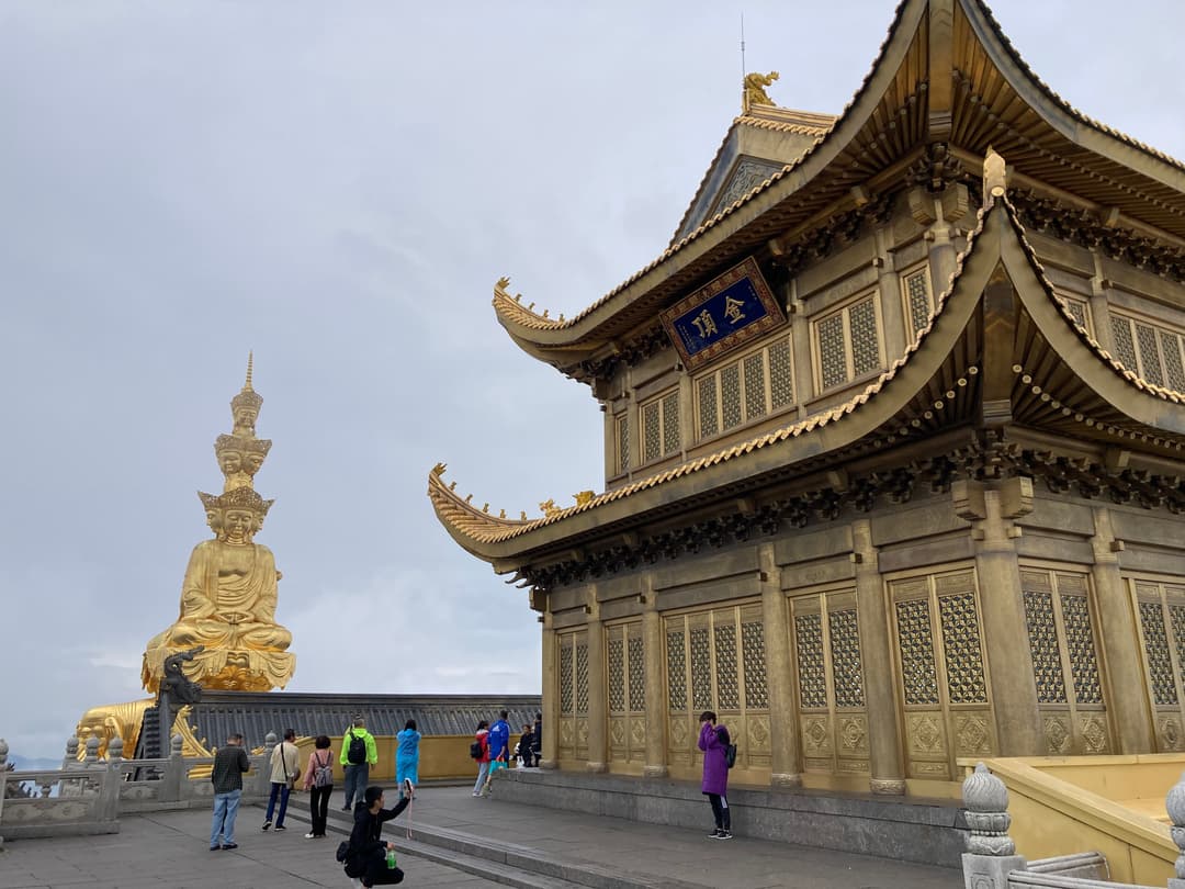 2023-08-29 Posvátná hora Emeishan